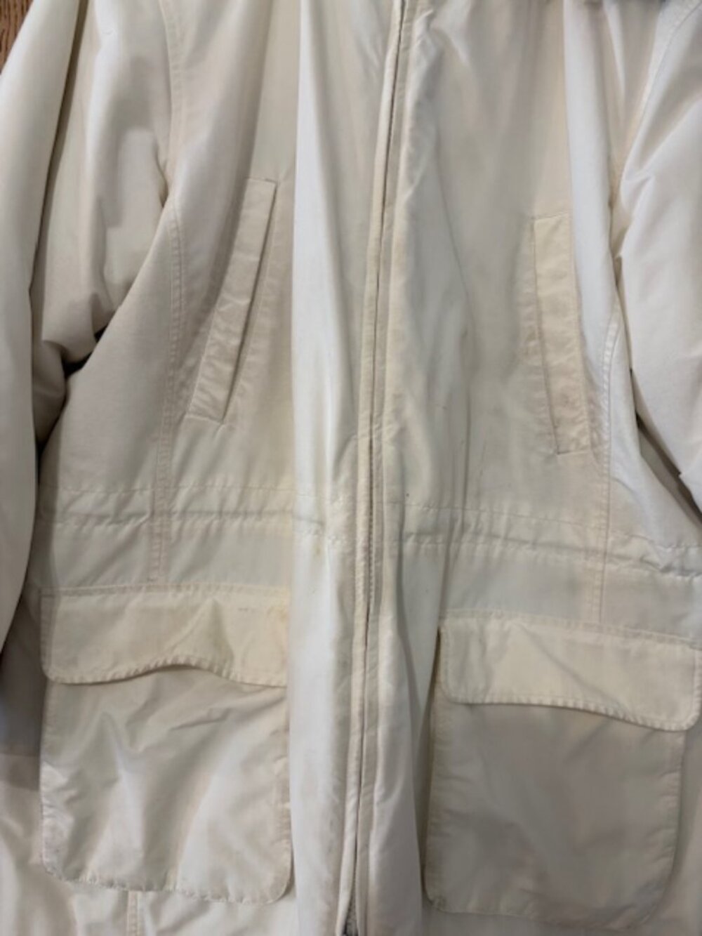 Lands End Women Windcheck/Thermacheck Insulated Fur Trim Hooded Winter coat. 1X - Picture 3 of 6